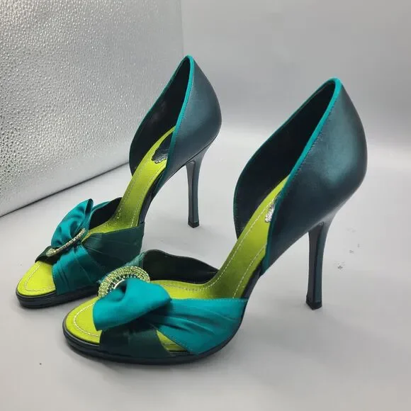 靴 Rene Caovilla Bow Pumps 37 Bow-embellished satin slingback pumps in metallic - Rene